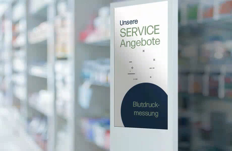 Digital-Signage-Apotheken-Wartebereich